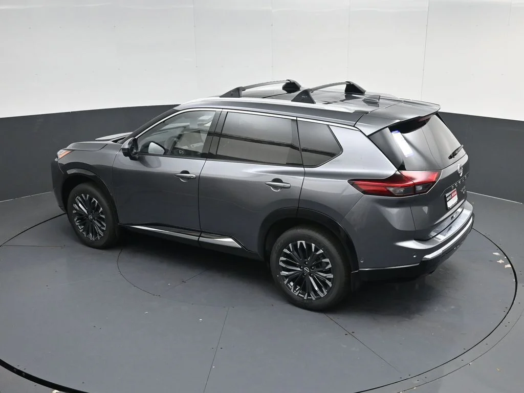New 2026 Gray Nissan Platinum image 44