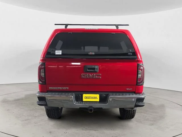 Used 2018 CARDINAL RED GMC SLT image 4