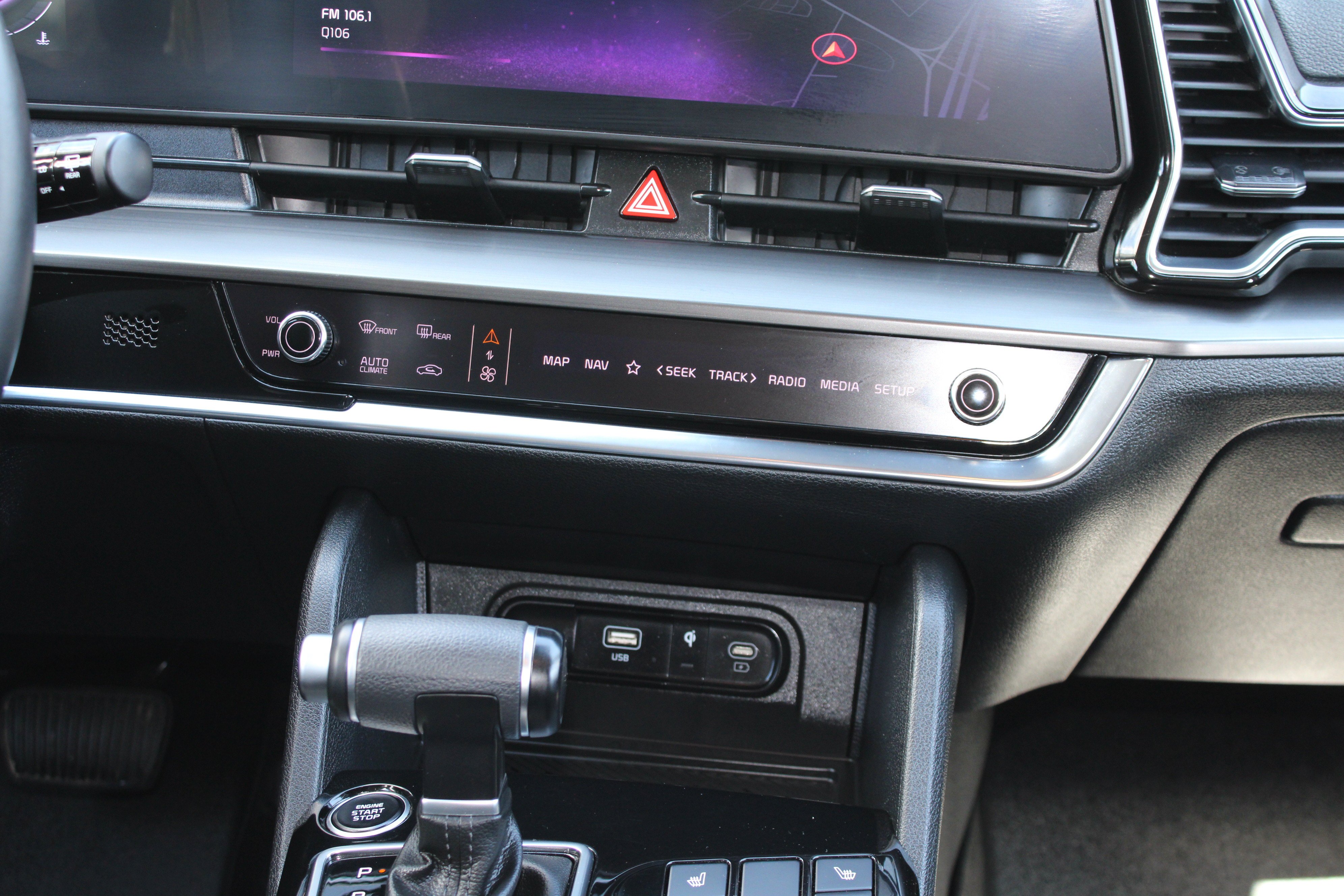 Used 2024 Gravity Gray Kia EX image 7