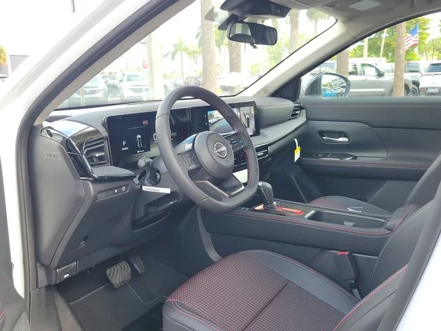 New 2026 Aspen White TriCoat Nissan SR image 11