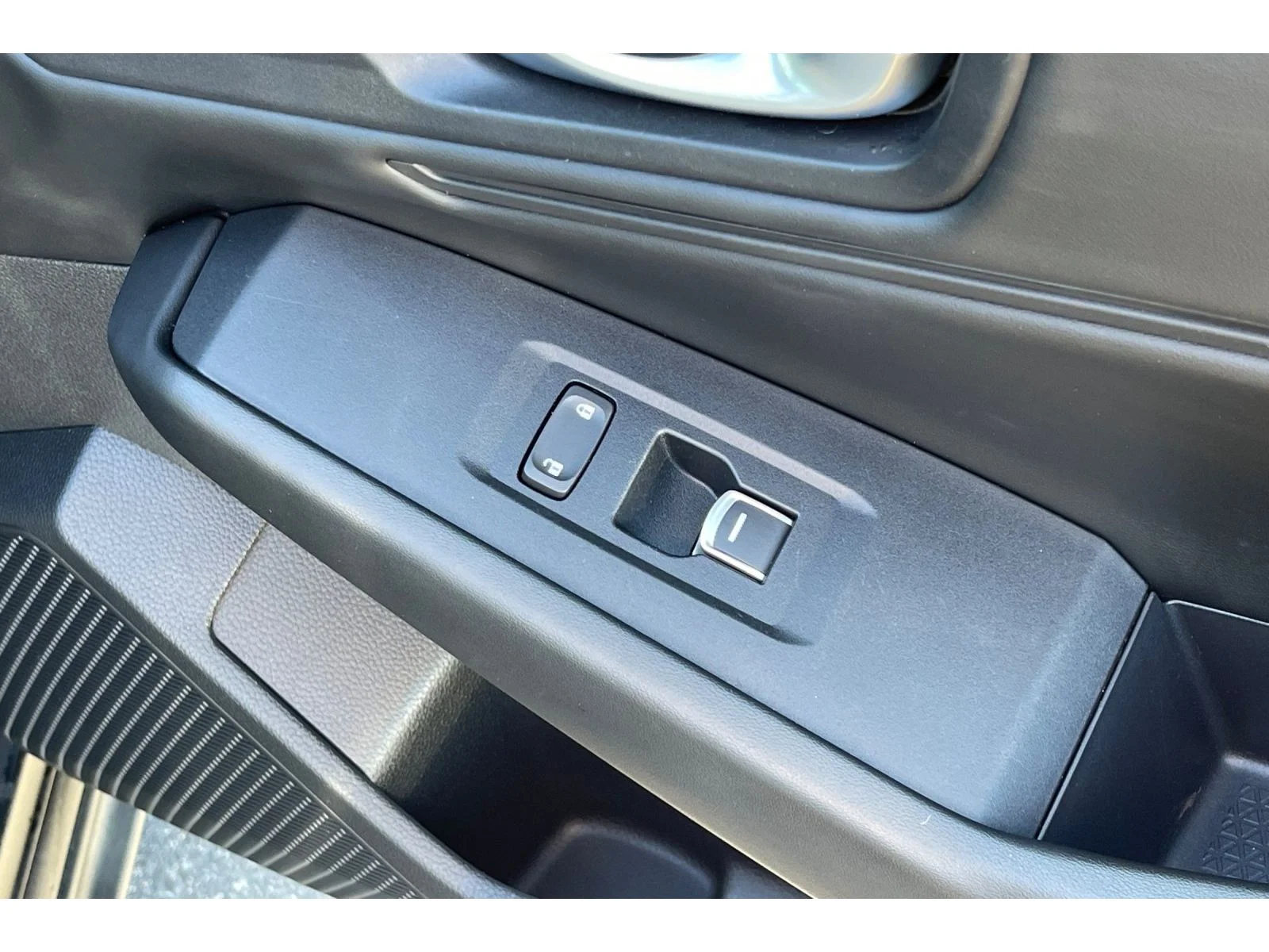 Used 2024 Canyon River Blue Metallic Honda EX image 21
