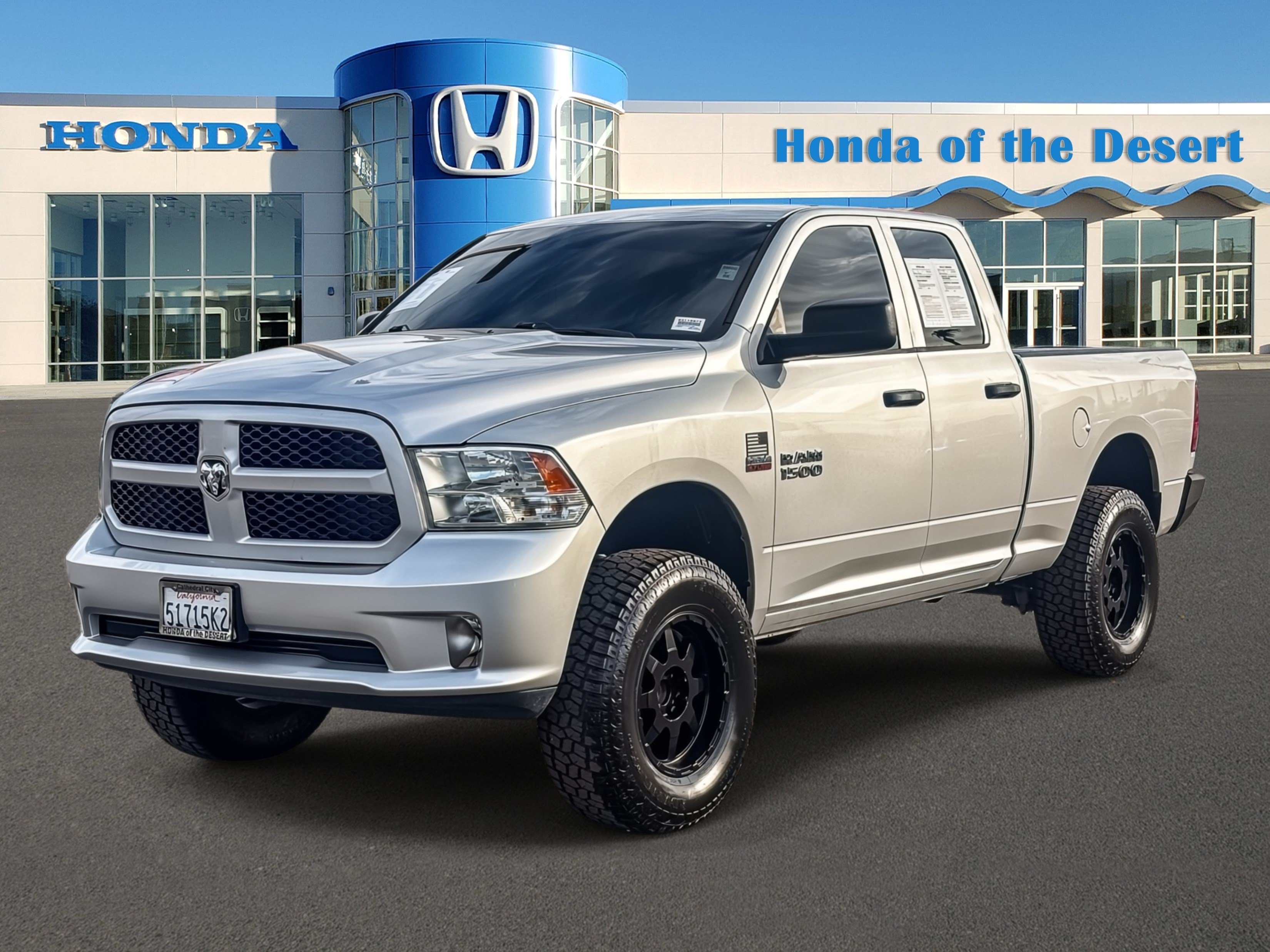 Used 2018 Bright Silver Metallic Clearcoat Ram Express image 3