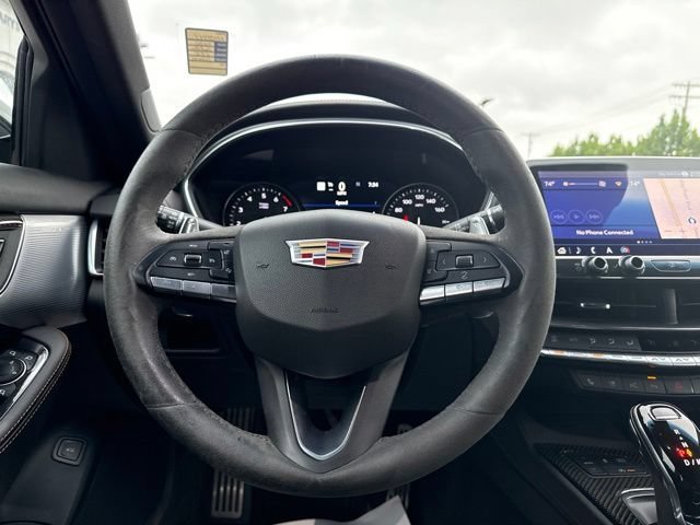 Used 2020 Evergreen Metallic Cadillac Sport image 20