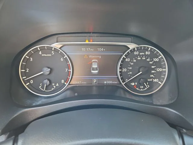 Used 2024 Super Black Nissan 2.5 SR image 3