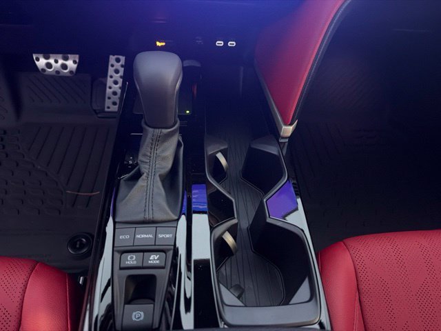 New 2026 Wind Chill Pearl with Midnight Black Metallic roof <sup>1</sup> Toyota  XSE AWD image 17