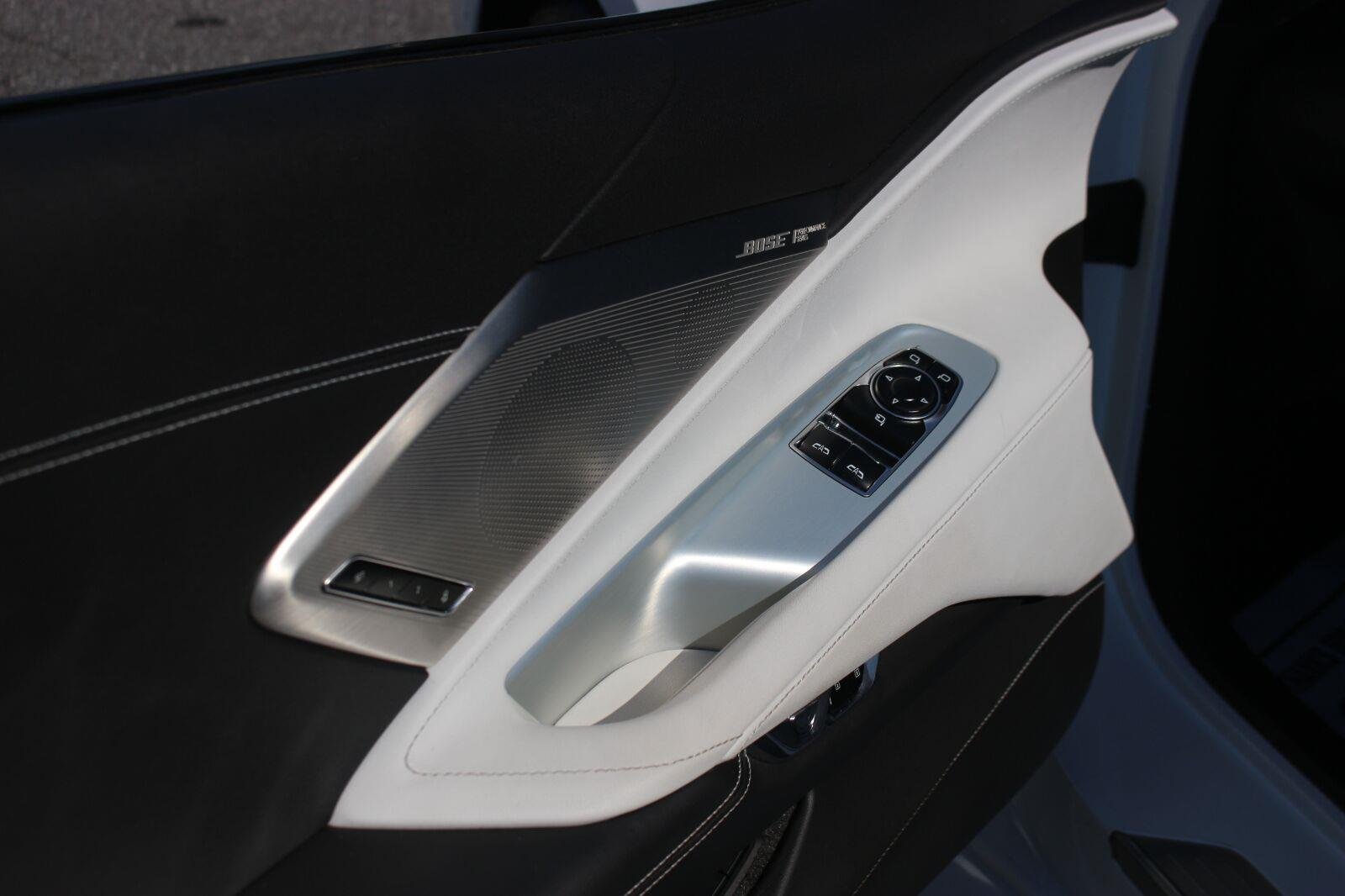 Used 2020 ARCTIC WHITE Chevrolet 2LT image 13