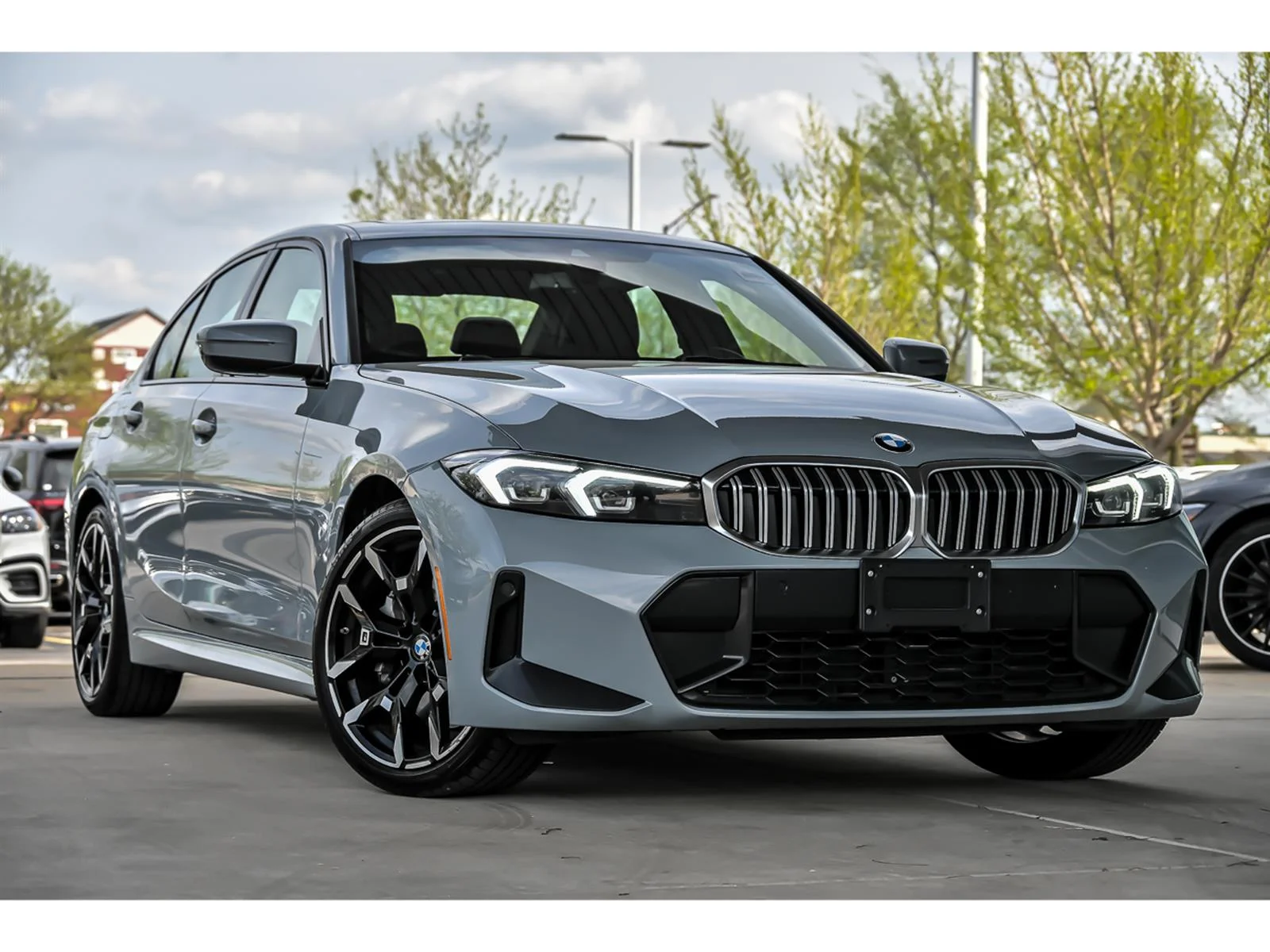 2026 BMW 3 Series 330i xDrive Sedan's photo