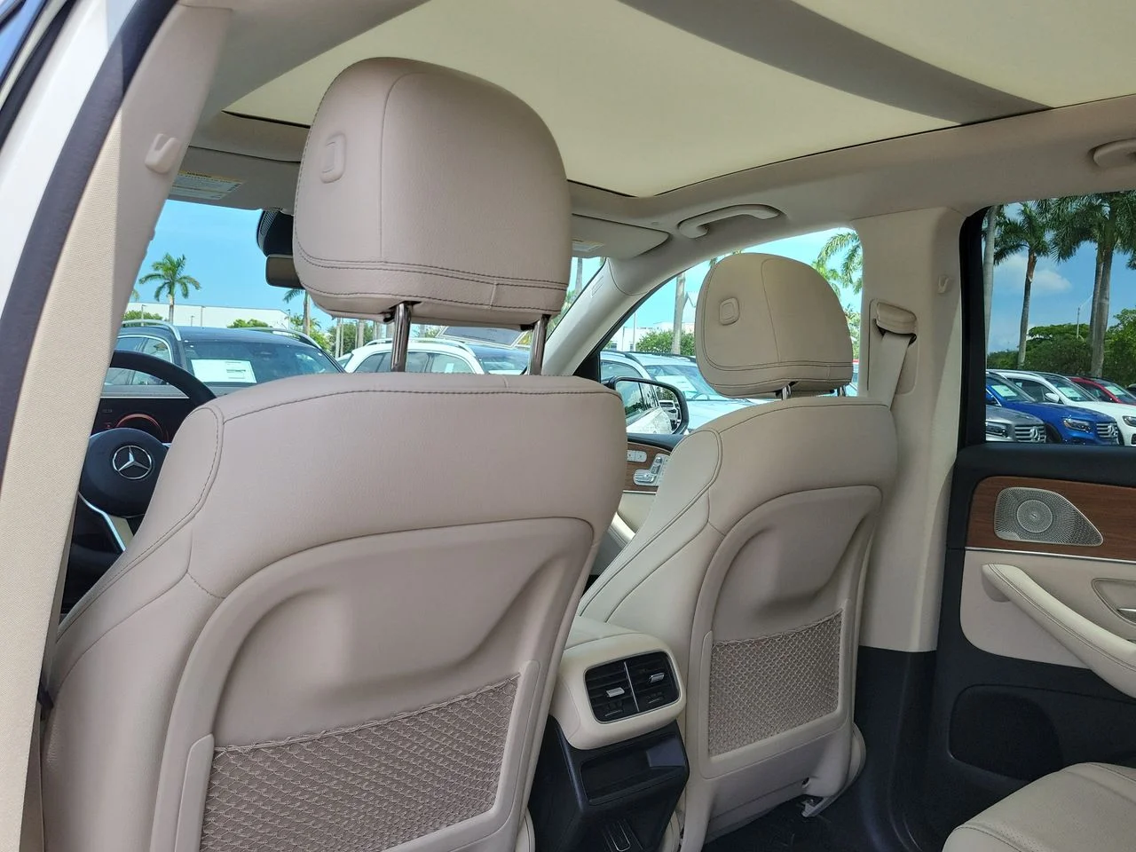 Certified Used 2023 White Mercedes-Benz GLE 450 image 13