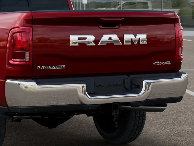 New 2026 Molten Red Pearl-Coat Exterior Paint RAM Laramie image 40
