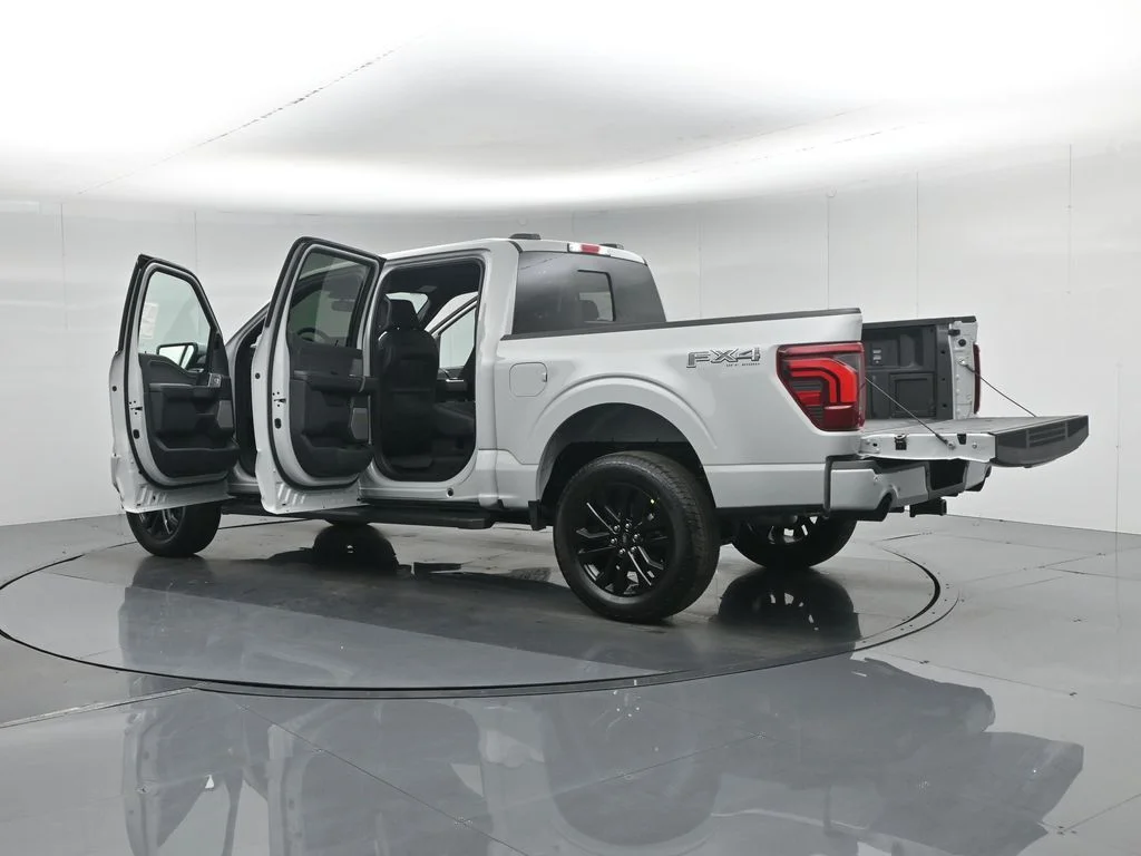 New 2026 Avalanche Ford Lariat image 41