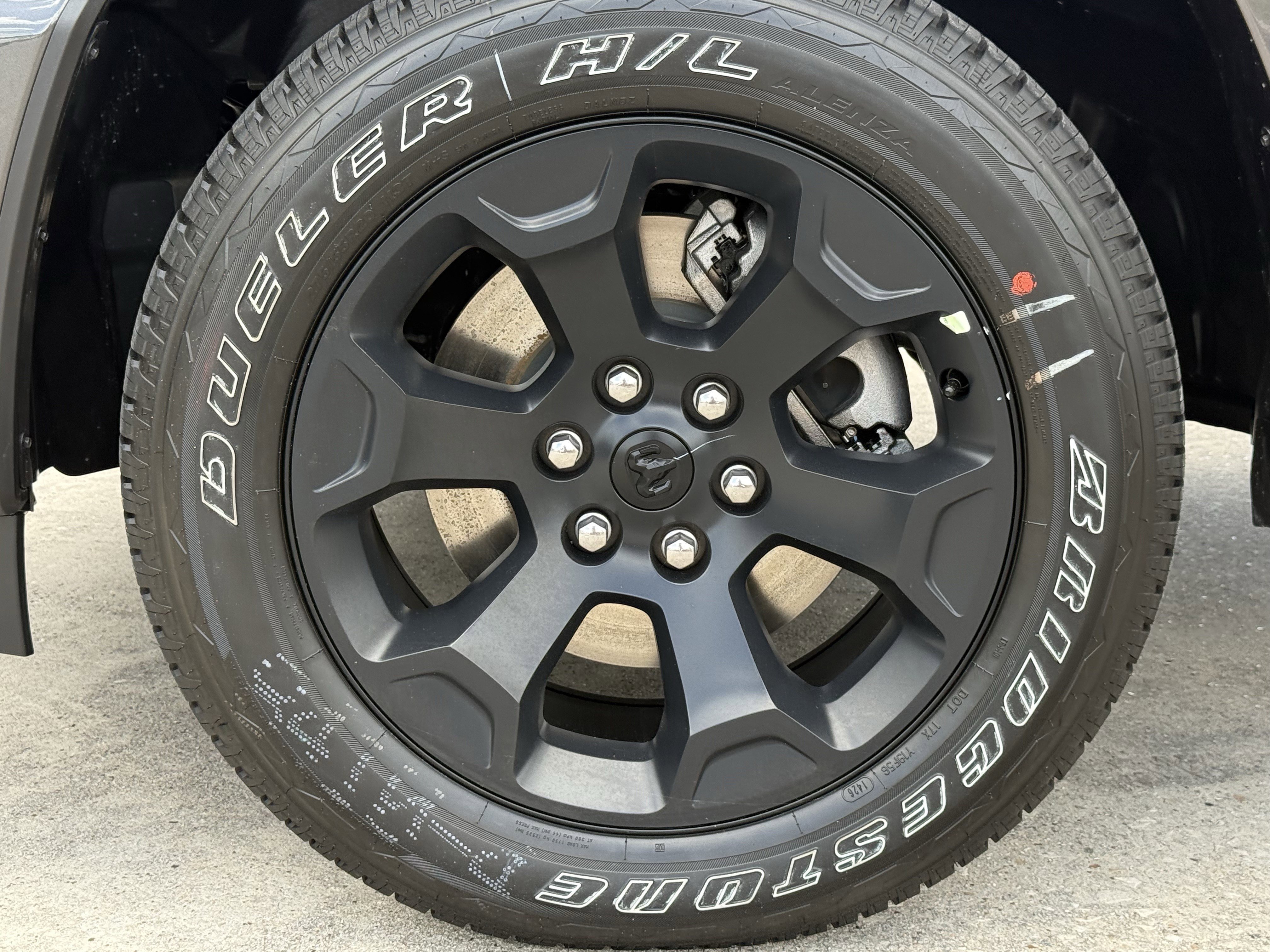 New 2026 Granite Crystal Metallic Clear-Coat Exterior Paint RAM Lone Star image 9