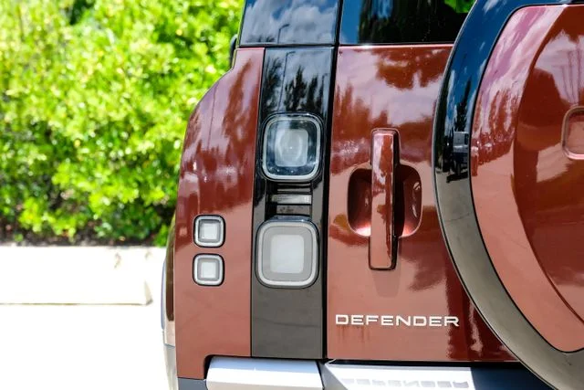 New 2026 Red Land Rover S image 61