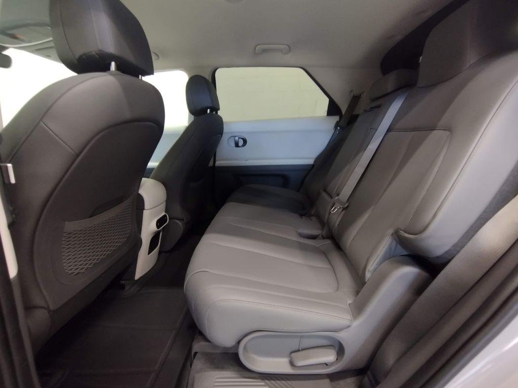 New 2026 Cyber Gray Hyundai SEL image 36