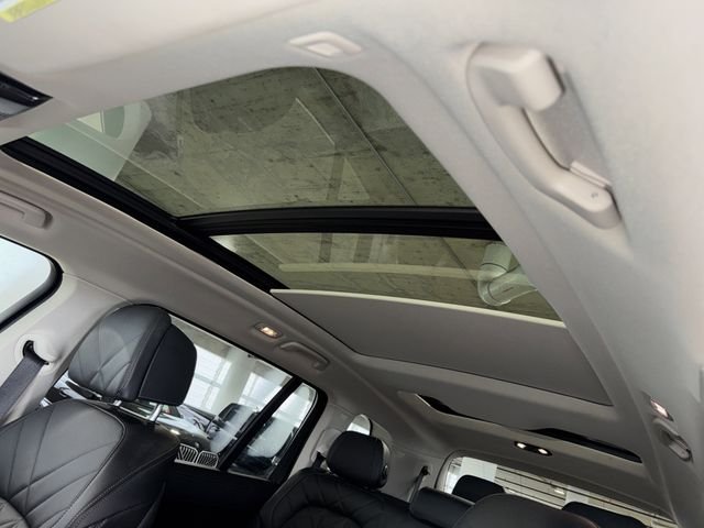 Used 2024 Skyscraper Grey Metallic BMW xDrive40i image 27