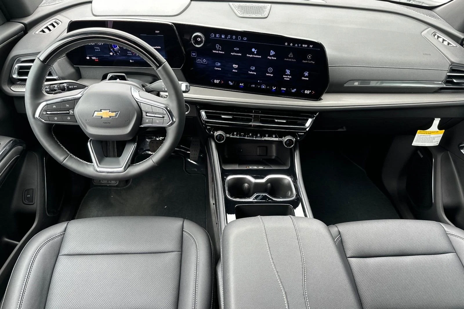 2025 Chevrolet Traverse LT - Photo 14