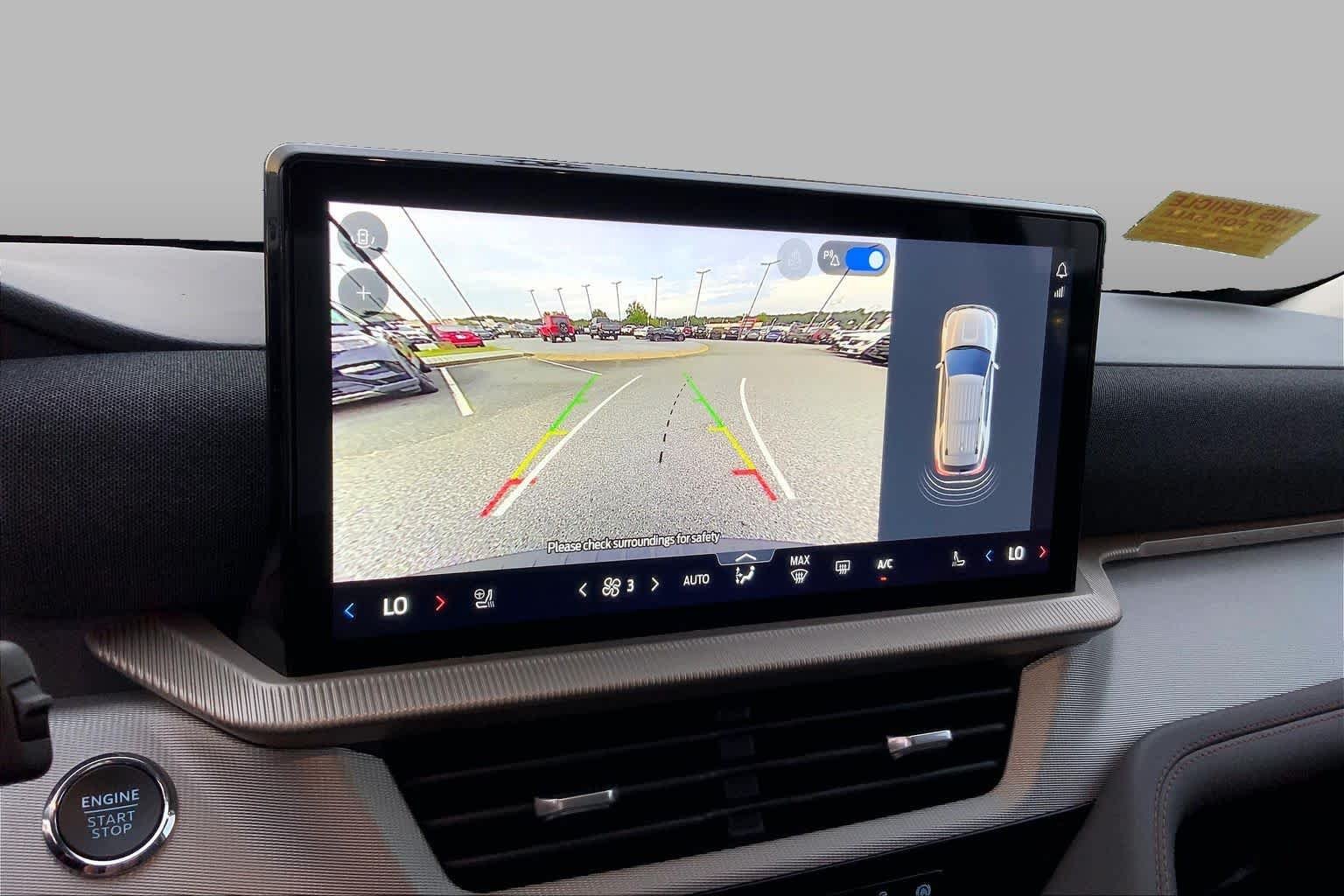 Used 2025 Star White Metallic Tri-Coat Ford Active image 28