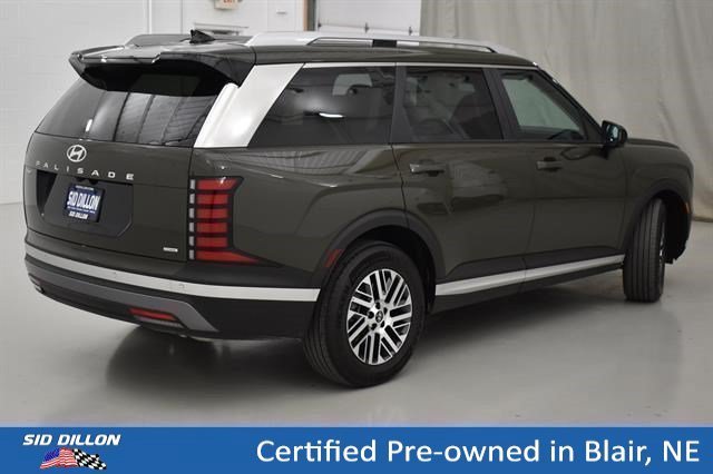 Used 2026 Titan Charcoal Pearl Hyundai SEL Convenience image 14