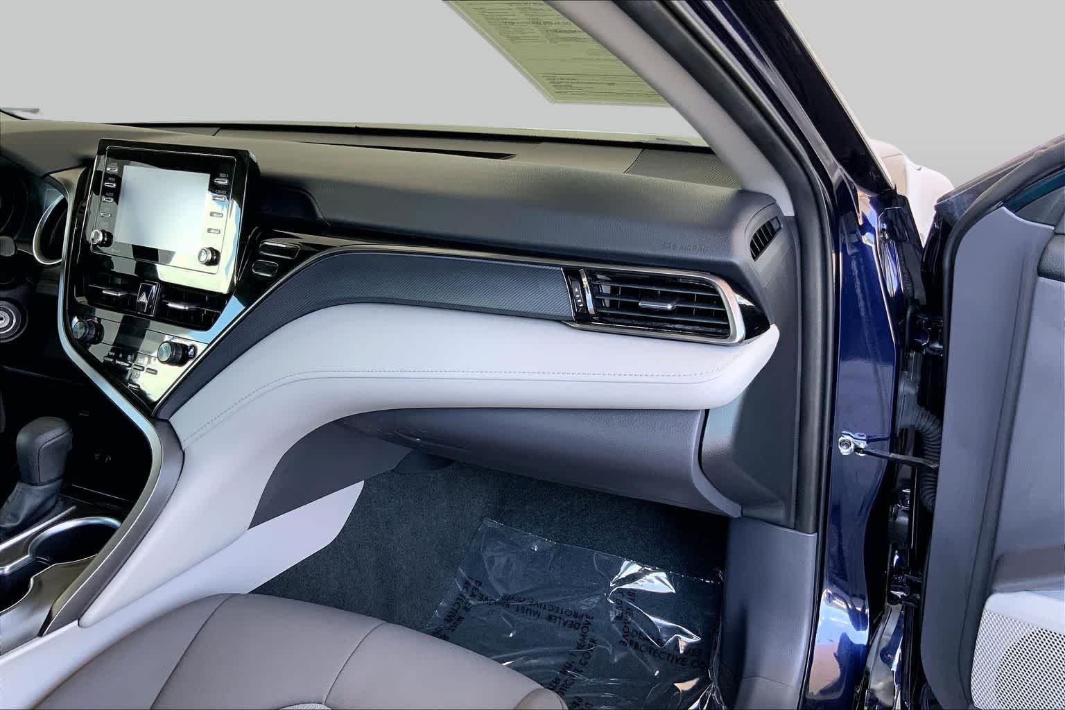 Used 2022 Blueprint Toyota LE image 19