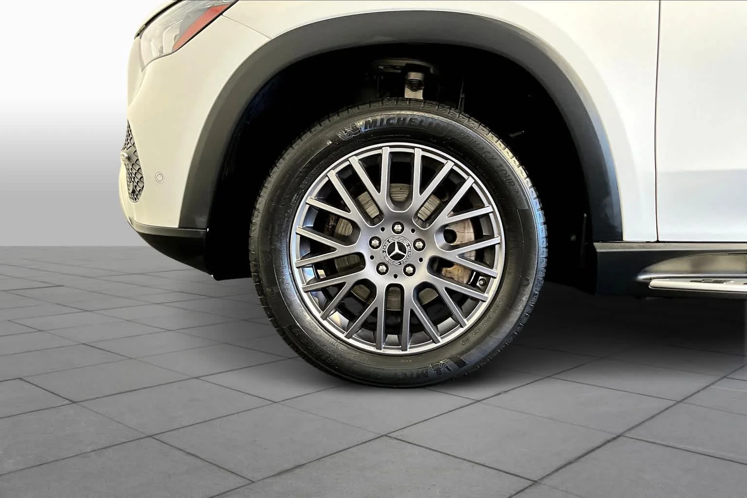 Certified Used 2021 Polar White Mercedes-Benz GLE 350 image 10
