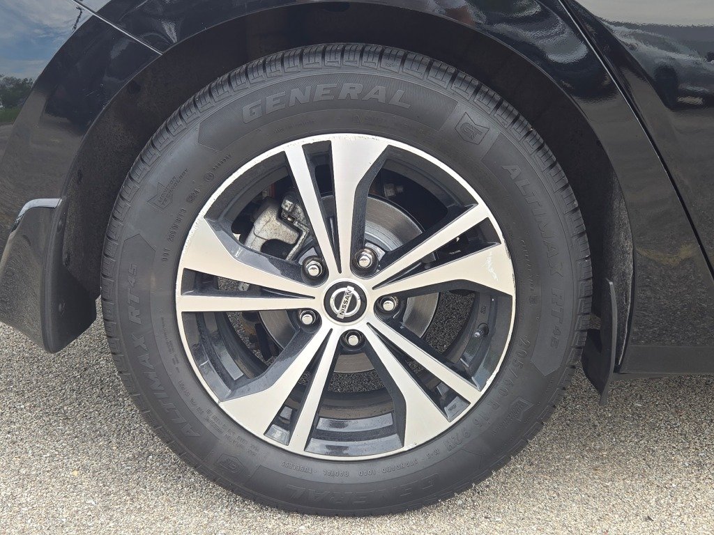 Used 2023 Black Nissan SV image 10