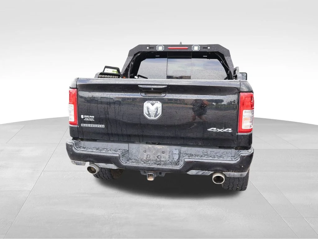 Used 2023 Diamond Black Ram Big Horn/Lone Star image 14