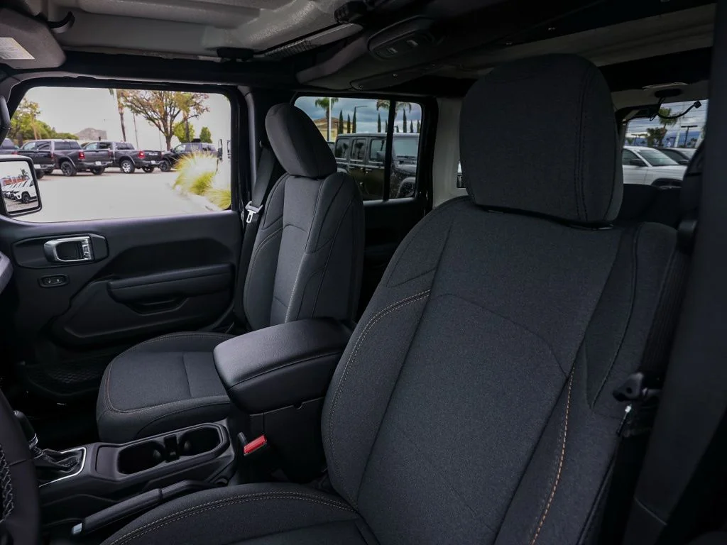 New 2026 Black Clear-Coat Exterior Paint Jeep Sport S image 14
