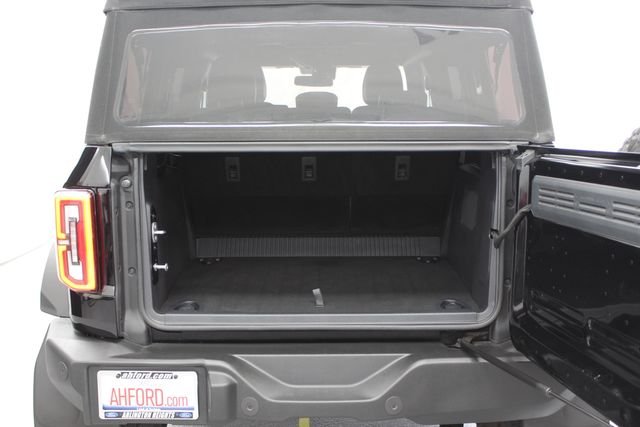 Used 2023 Shadow Black Ford Wildtrak image 12