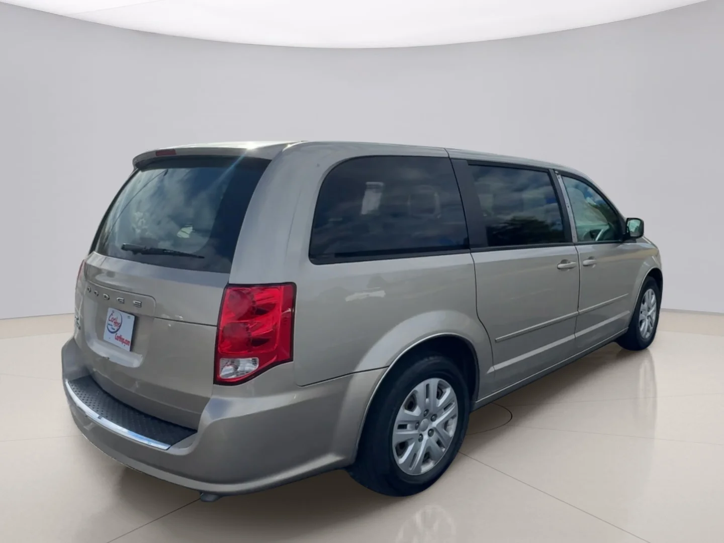 Used 2014 Gold Dodge SE image 5