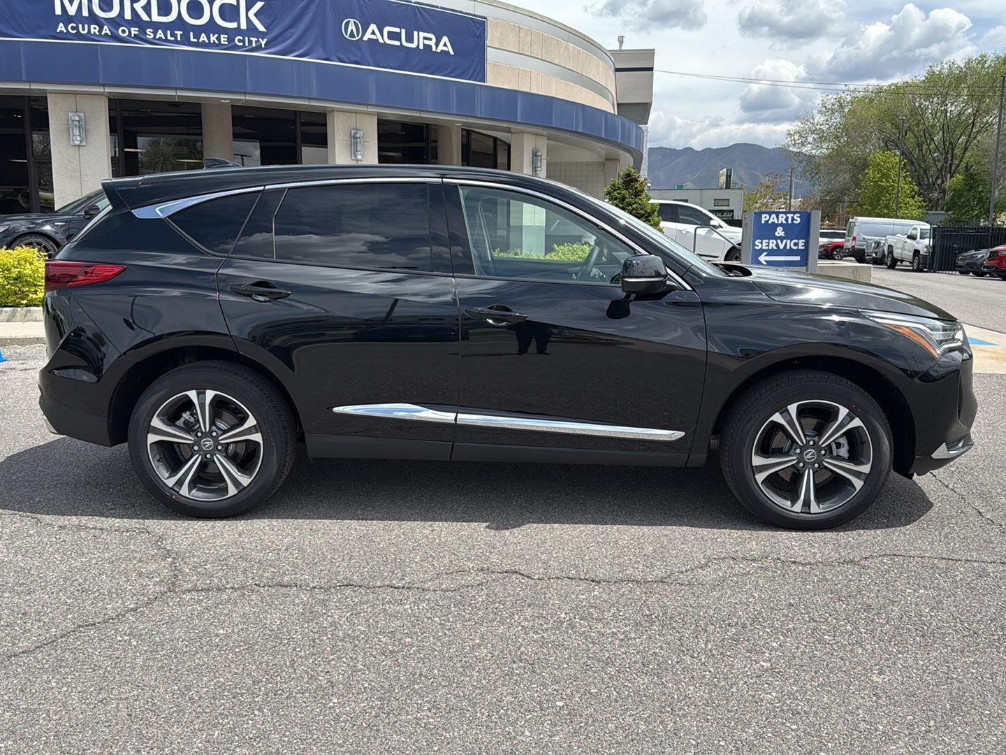 New 2026 Majestic Black Pearl Acura SH-AWD w/Tech image 8