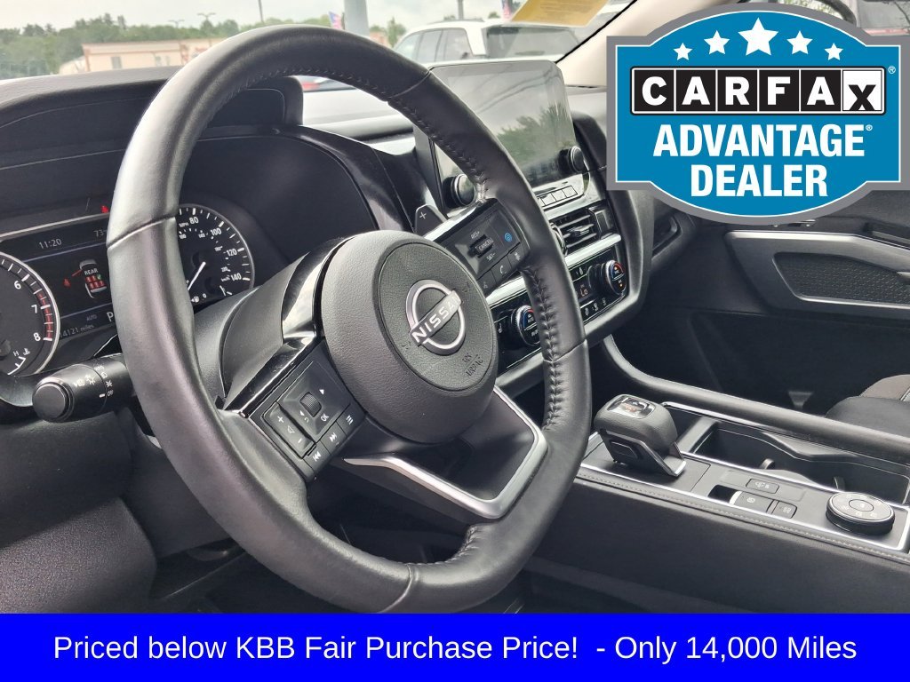 Used 2024 Gray Nissan SL image 18