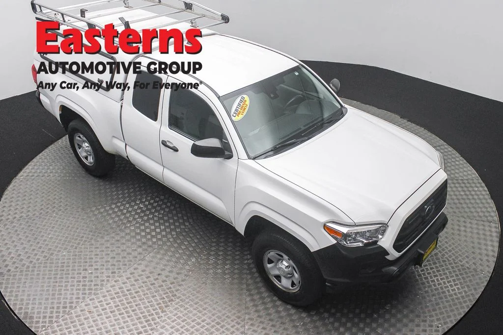 Used 2019 White Toyota SR image 3