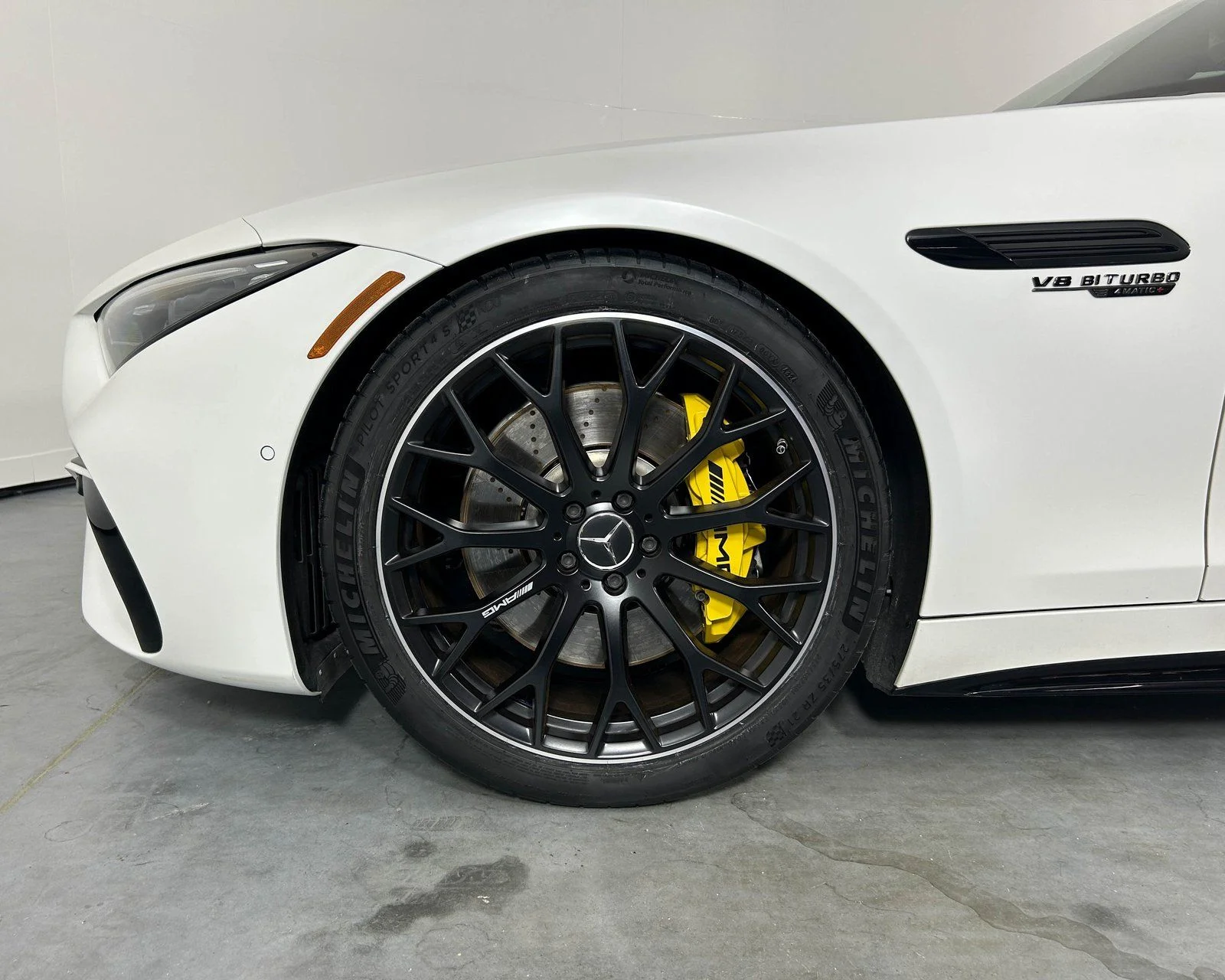 Used 2022 White Mercedes-Benz SL 63 AMG® image 20