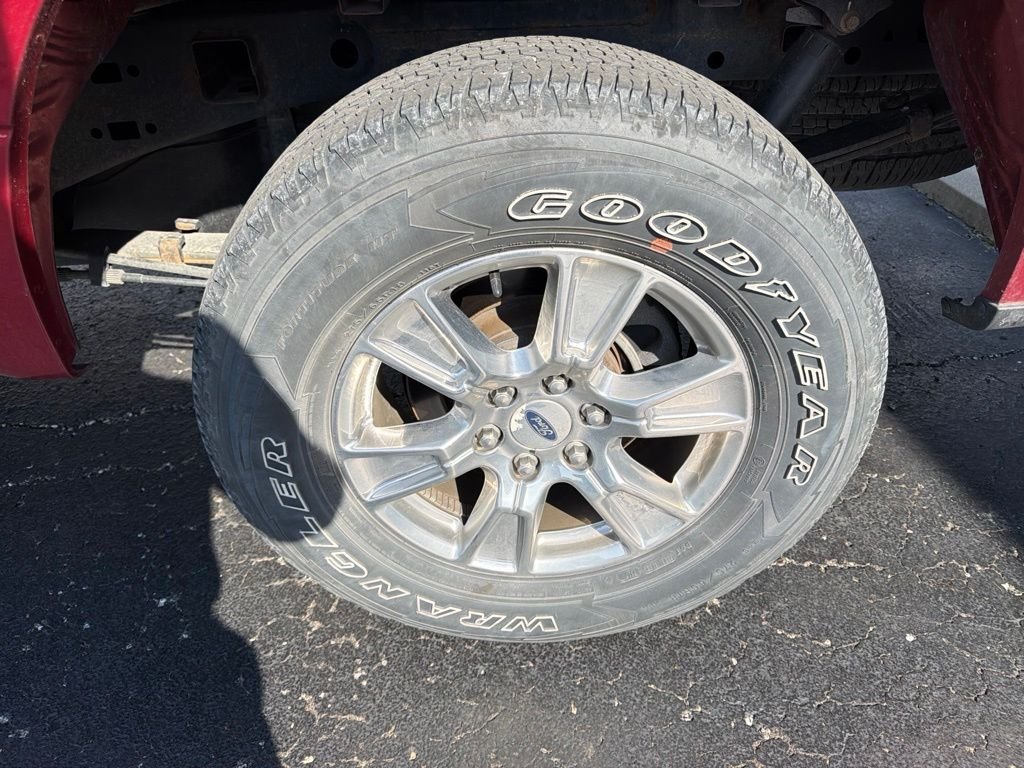 Used 2017 Red Ford XLT image 13