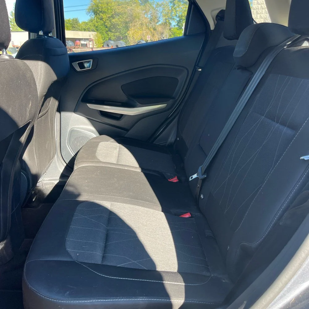 Used 2018 Smoke Metallic Ford SE image 7