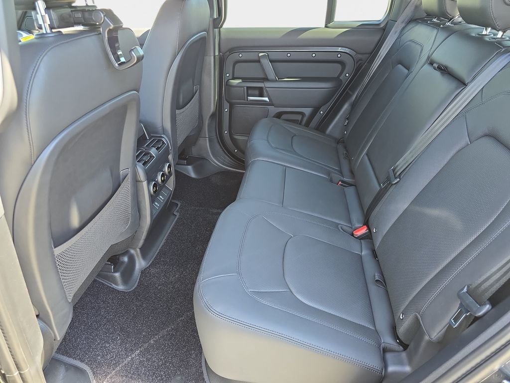 New 2026 Carpathian Grey LAND ROVER X-Dynamic SE image 14