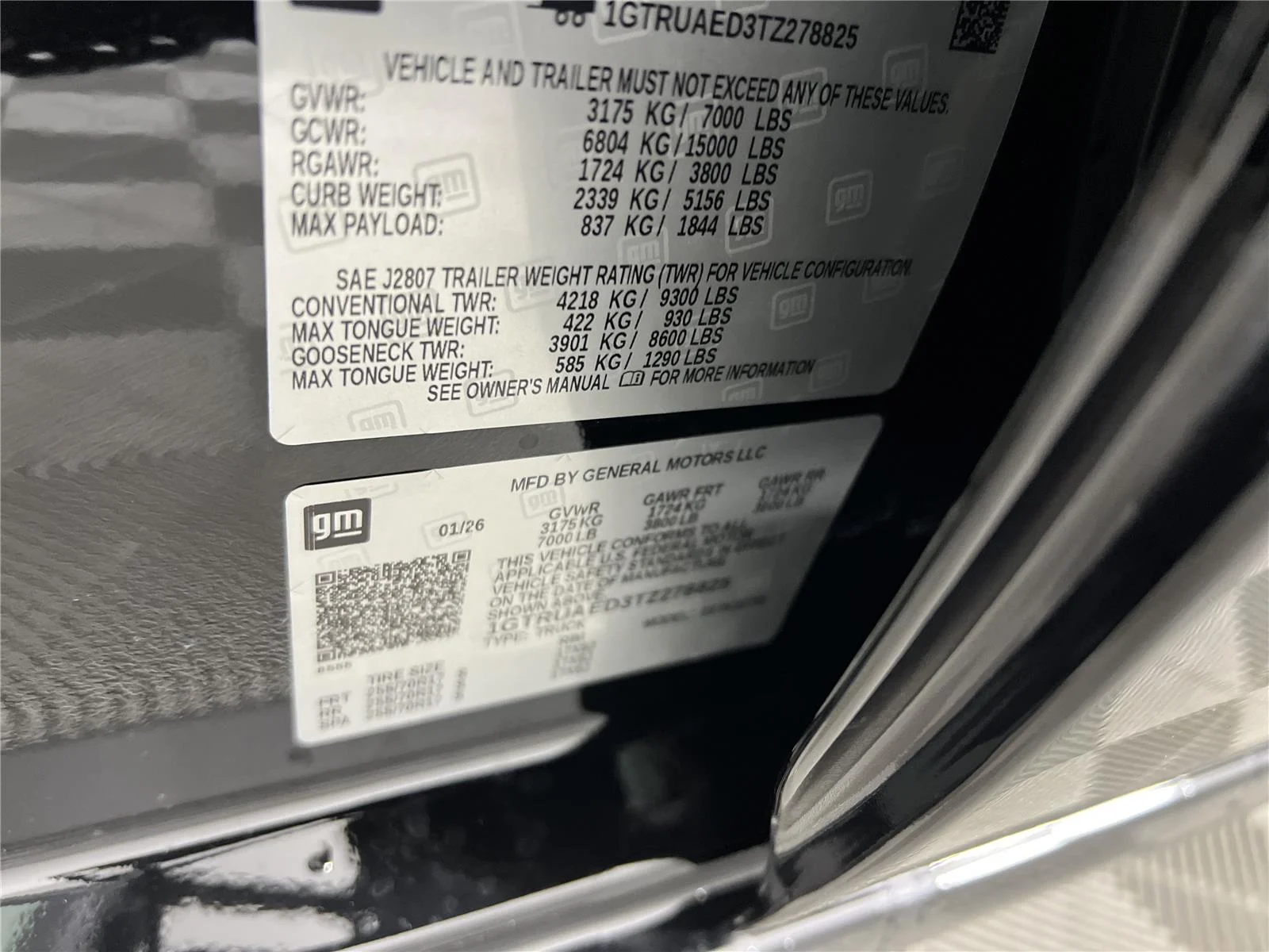 New 2026 Onyx Black GMC Pro image 30