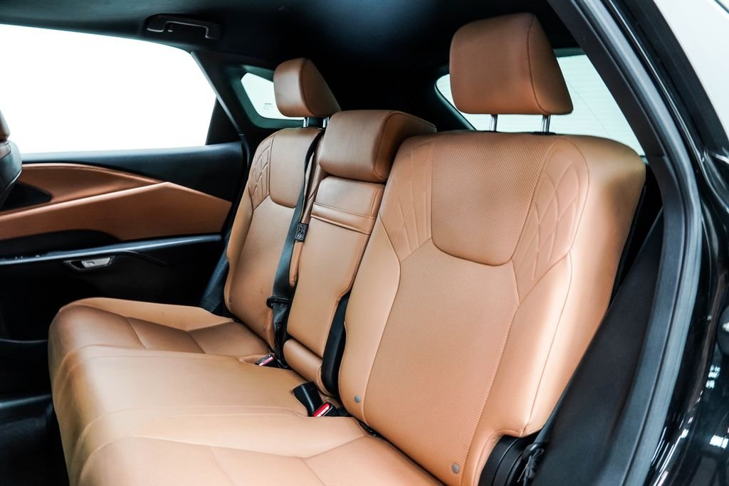 Used 2023 Black Lexus 350 Premium image 17