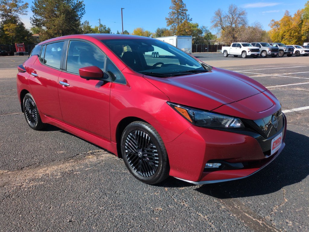 Used 2025 Scarlet Ember Nissan SV PLUS image 7