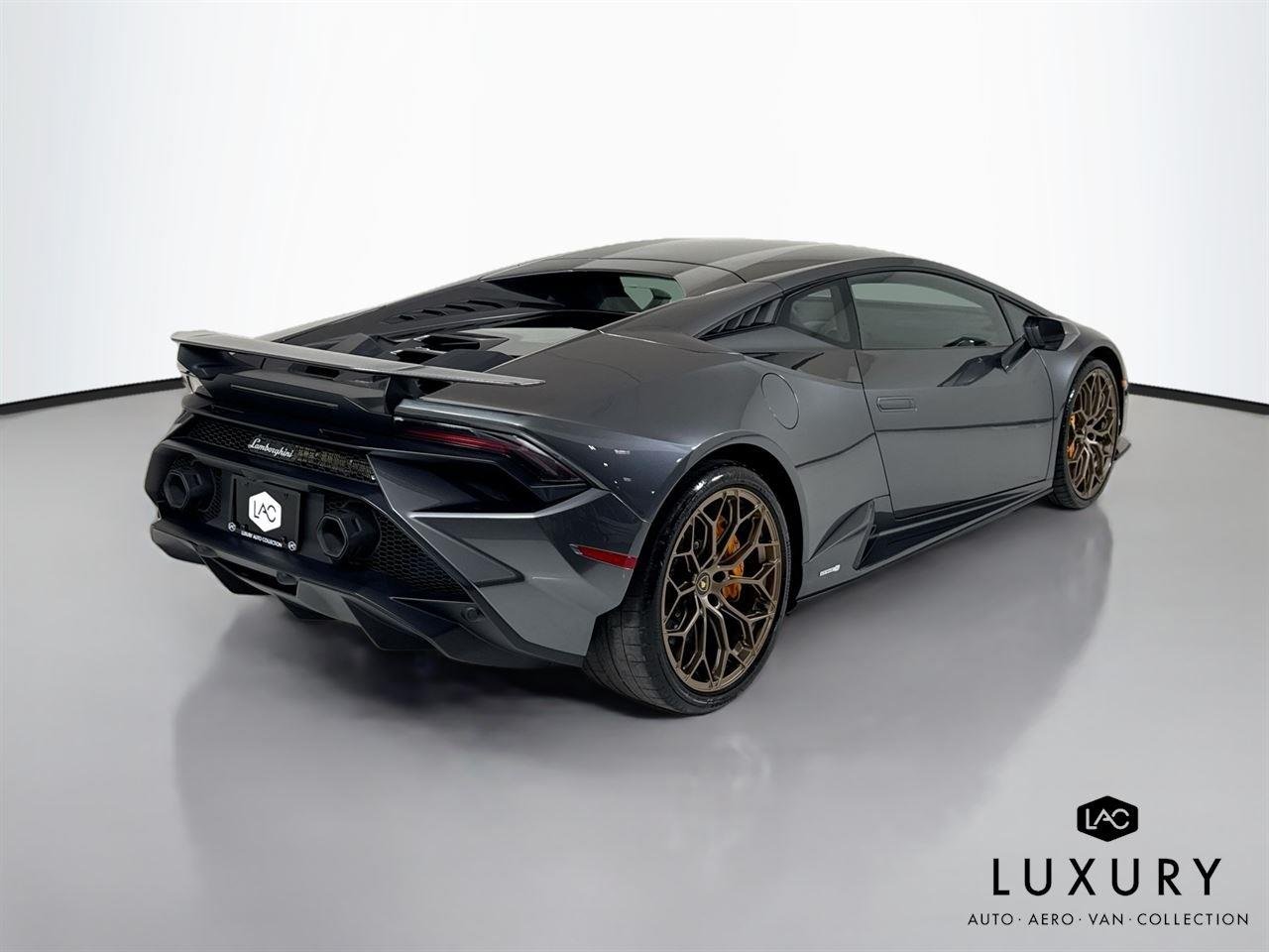 Used 2023 Grigio Lynx Lamborghini Tecnica | Front PPF | Functional Pkg image 6