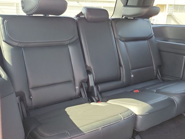 New 2026 Agate Black Metallic Ford Platinum® image 20