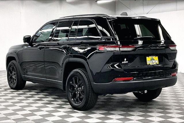 2024 Jeep Grand Cherokee Altitude - Photo 2