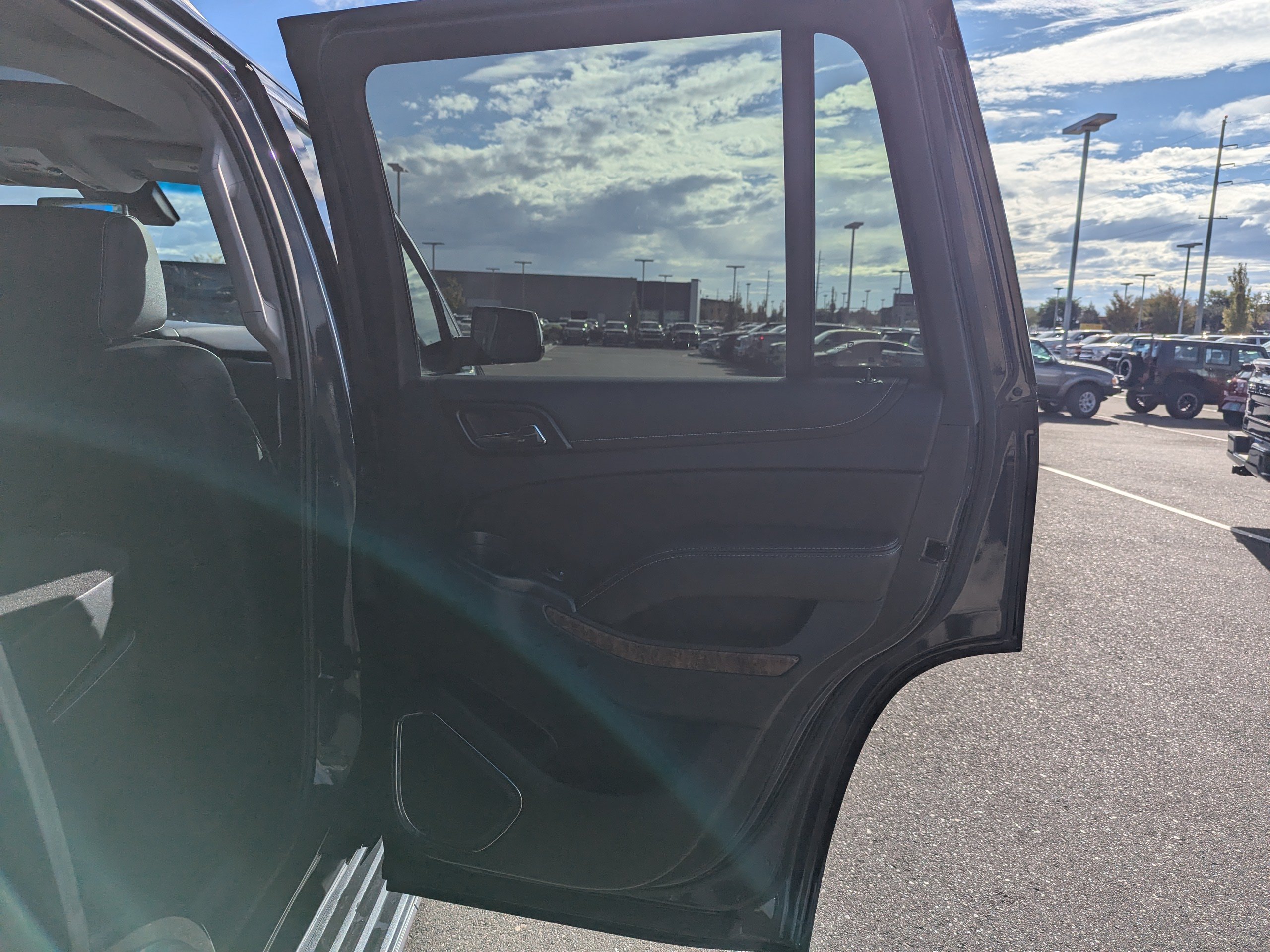 2017 Chevrolet Tahoe Premier - Photo 42