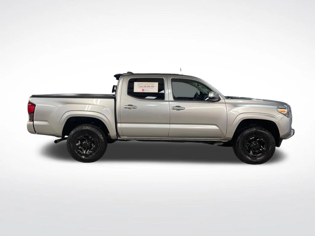 Used 2023 Silver Toyota SR image 6