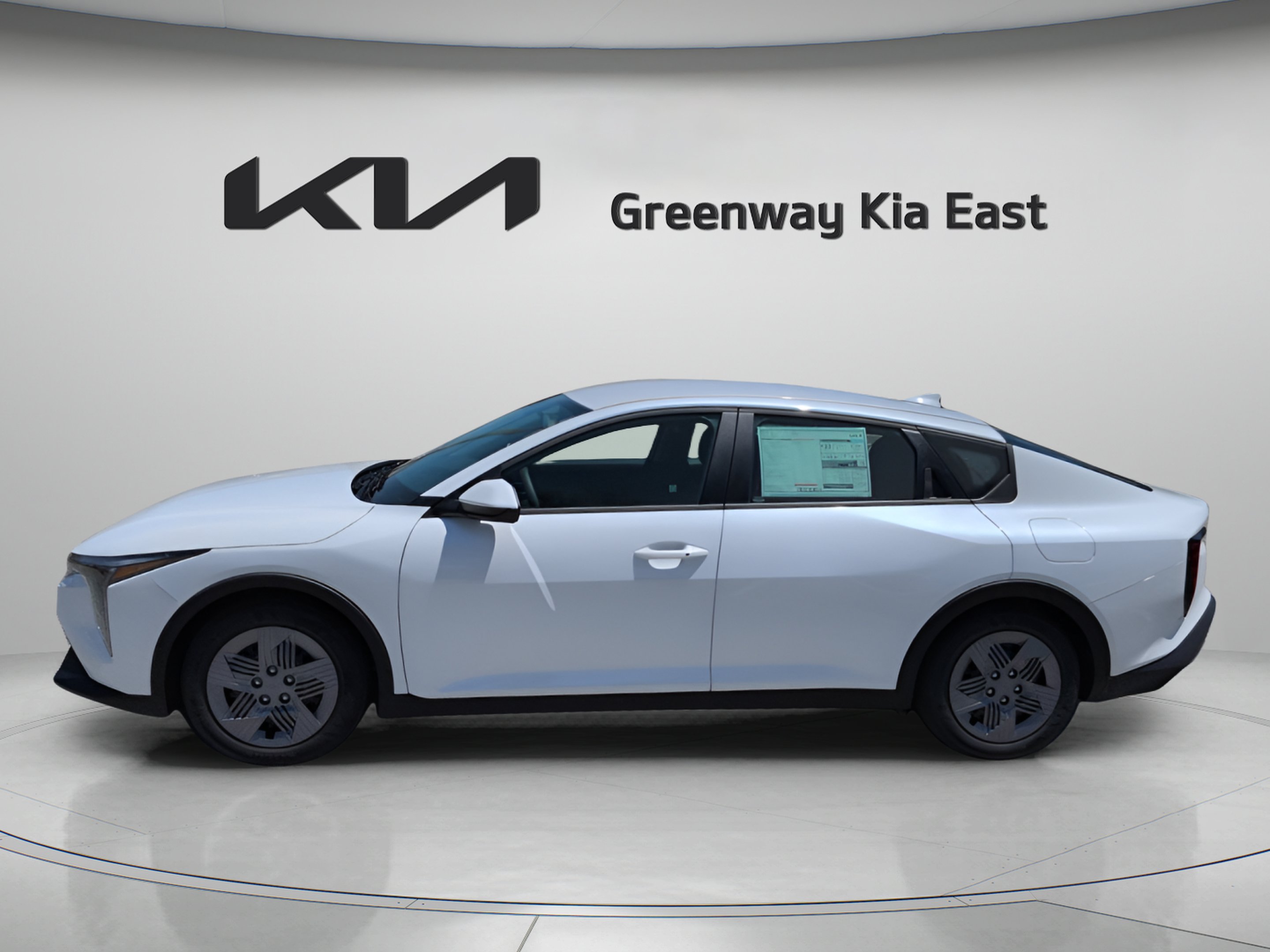 New 2026 Snow White Pearl Kia LX image 9