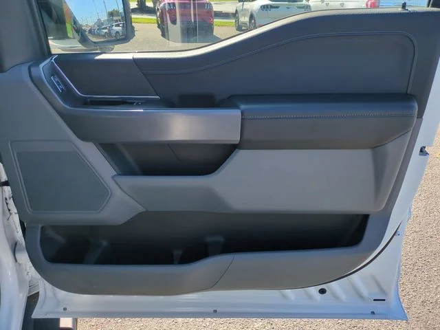 Used 2024 White Ford XLT image 32