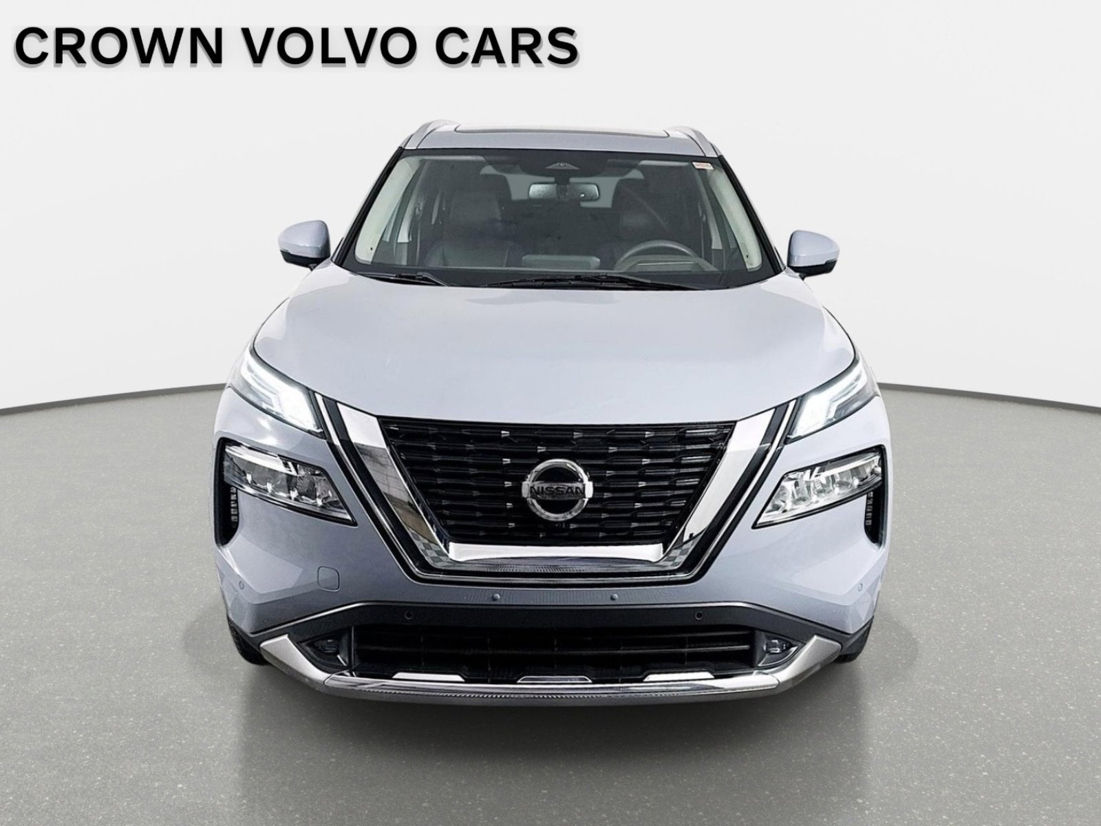 Used 2021 Boulder Gray Pearl Nissan Platinum image 2