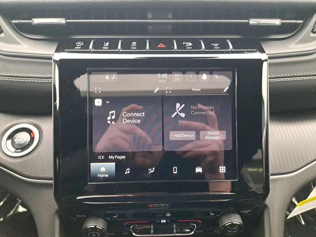 2025 Jeep Grand Cherokee Altitude - Photo 24