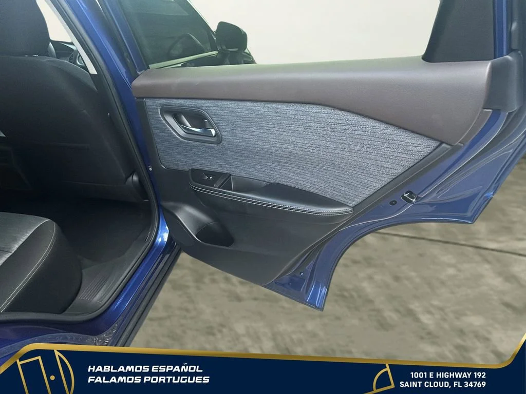 Used 2023 Blue Nissan SV FWD image 25