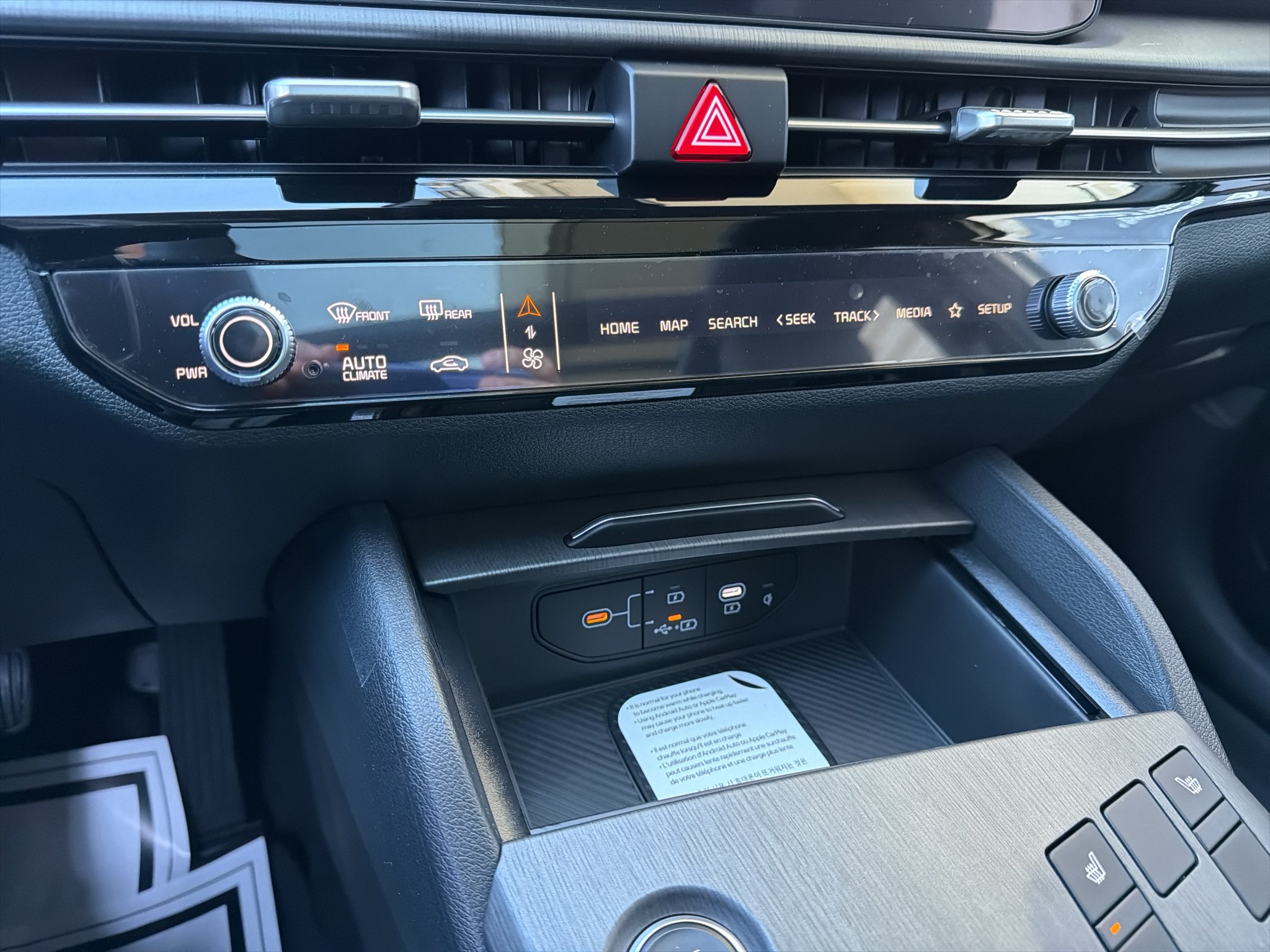 New 2027 Snow White Pearl Kia X-Line image 21