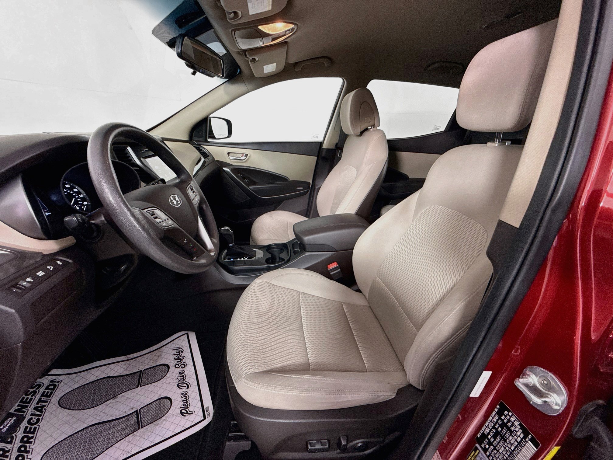 Used 2017 Serrano Red Hyundai 2.4L image 2